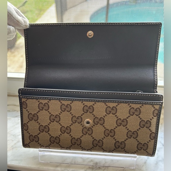 Gucci Long Wallet w/GG Heart Logo - Picture 5 of 16